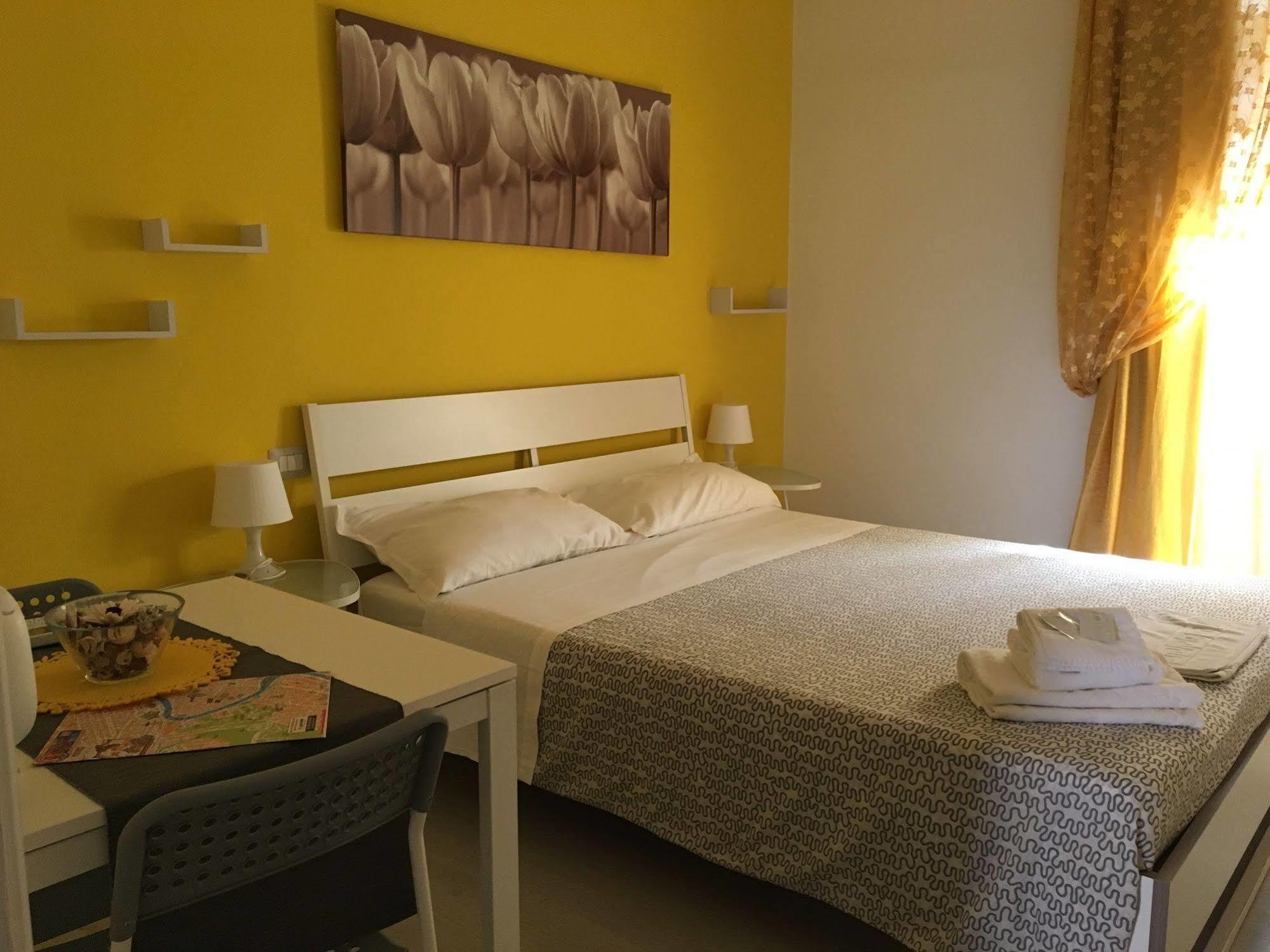 Sunrise B&B Roma Exterior photo